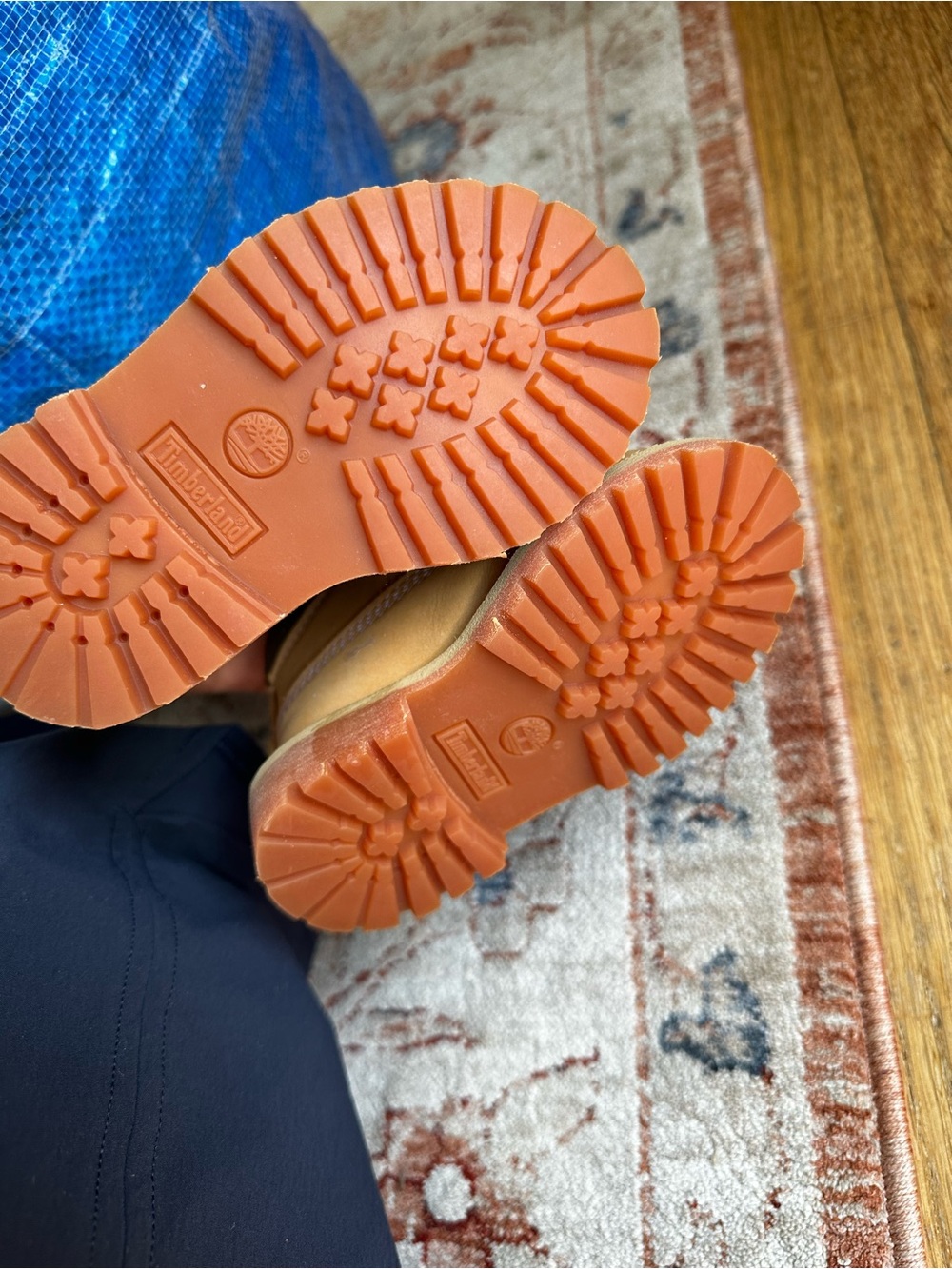 Timberland Baby Boots 4C - Like New - Picture 2 of 4